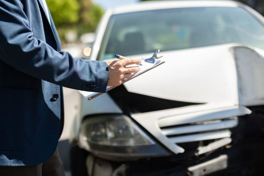 lawyer reporting on a car accident in San Antonio, TX